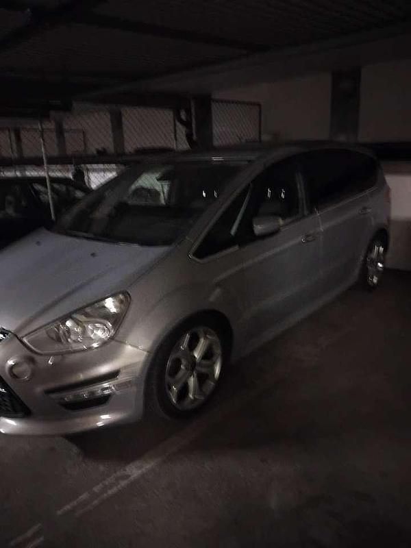 Gebraucht Ford S-MAX Titanium X 163 PS (119 kW) 2013 Van / Kleinbus