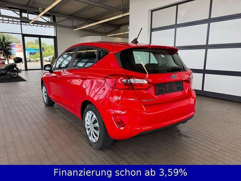 Gebraucht Ford Fiesta Cool & Connect 75 PS (55 kW) 2020 Rot Kleinwagen