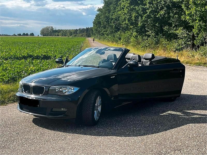 Gebraucht BMW 118 Cabriolet 143 PS (105 kW) 2009 Schwarz Cabrio