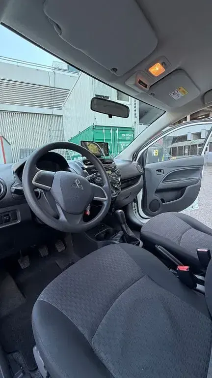 Gebraucht Mitsubishi Space Star 71 PS (52 kW) 2020 Weiß Kleinwagen