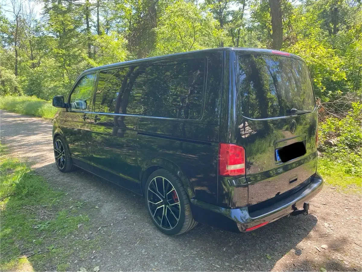 Używany VW T5 179 KM (131 kW) 2014 Czarny Van