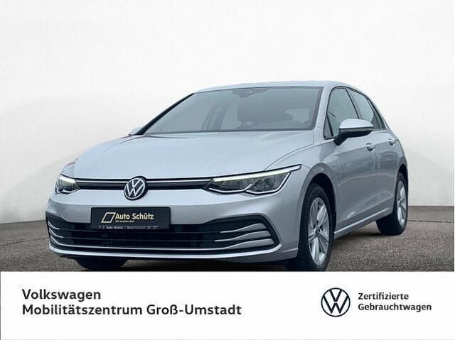 Silber Gebraucht 2022 VW Golf VIII Life Kleinwagen | 20.950 € (Guter Preis) - Bild 1/2
