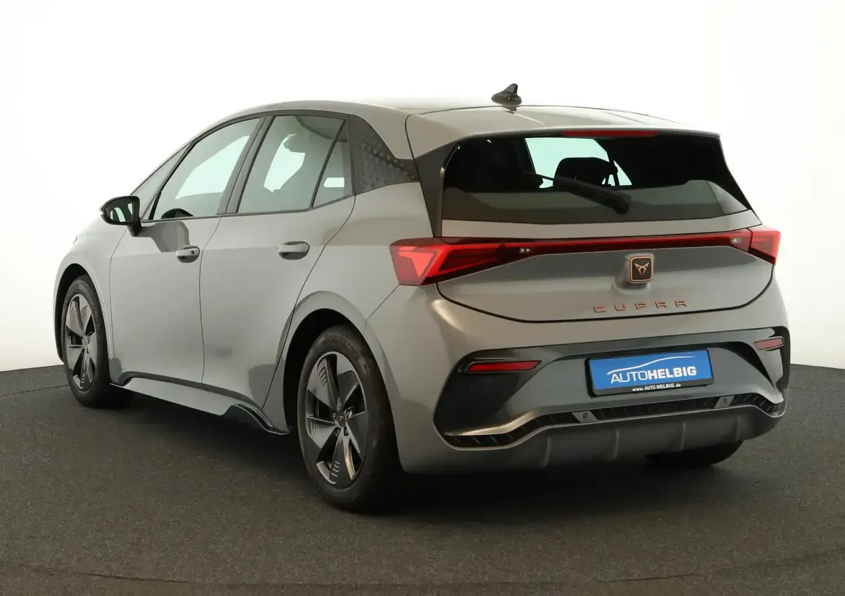 Second-hand Cupra Born 150 kW (204 CP) 2023 Gri Hatchback