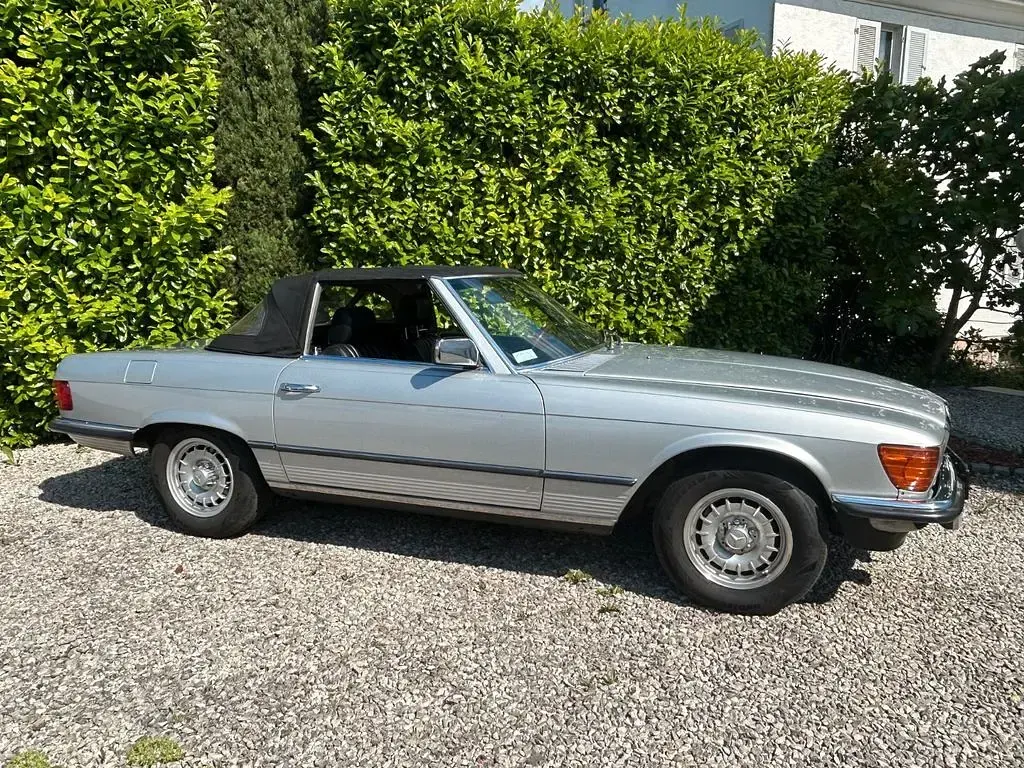 Gebraucht Mercedes SL380 204 PS (150 kW) 1982 Silber Cabrio