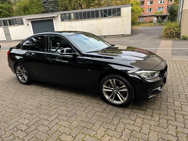 Gebraucht BMW 335 313 PS (230 kW) 2014 Schwarz Limousine