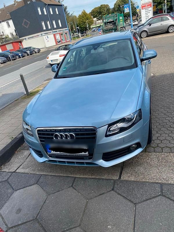 Blau Gebraucht 2008 Audi A4 Kombi | 4.500 € (Guter Preis) - Bild 1/4