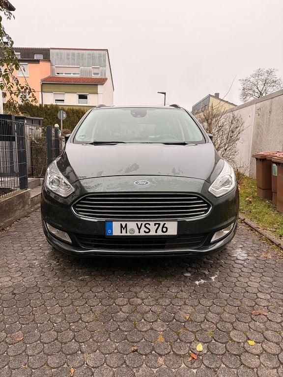 Gebraucht Ford Galaxy 150 PS (110 kW) 2018 Grün Van / Kleinbus