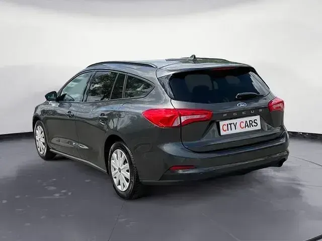 Gebraucht Ford Focus 125 PS (91 kW) 2019 Grau Kombi