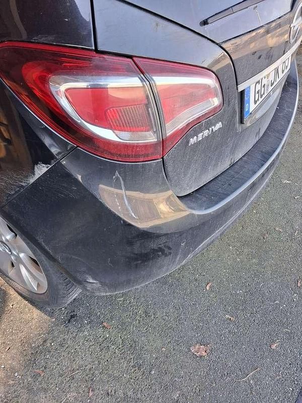 Gebraucht Opel Meriva Innovation 110 PS (80 kW) 2016 Schwarz Van / Kleinbus