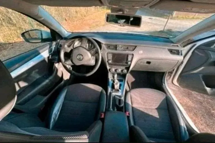 Gebraucht Skoda Octavia 150 PS (110 kW) 2014 Weiß Kombi