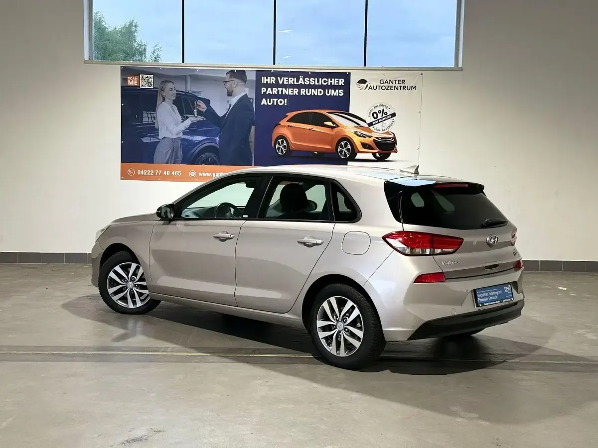 Gebraucht Hyundai i30 YES! 99 PS (72 kW) 2019 Weiß Kleinwagen