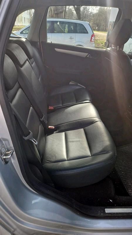 Gebraucht Mercedes B200 2005 Silber Van / Kleinbus