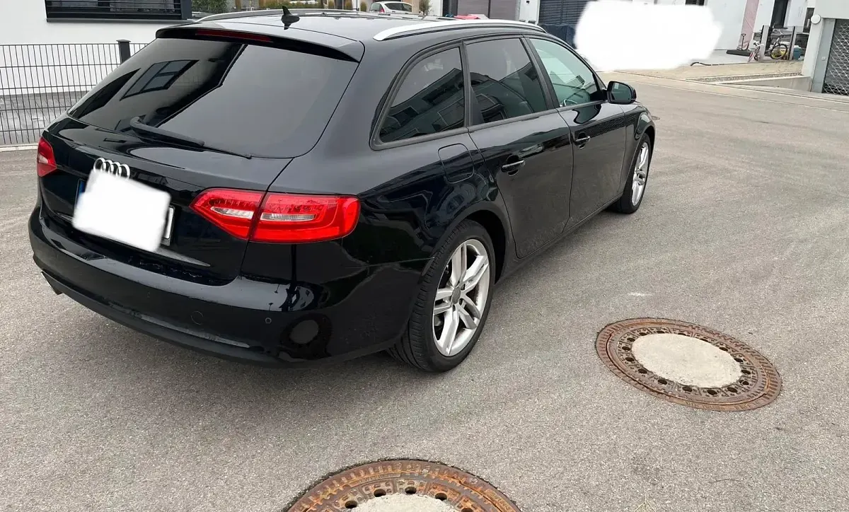 Używany Audi A4 150 KM (110 kW) 2015 Czarny Kombi