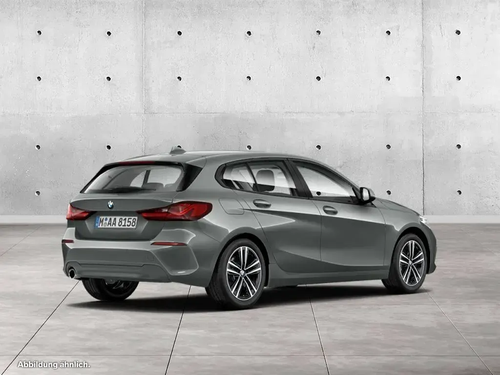 Gebraucht BMW 118 Advantage 136 PS (100 kW) 2024 Skyscraper grau Limousine