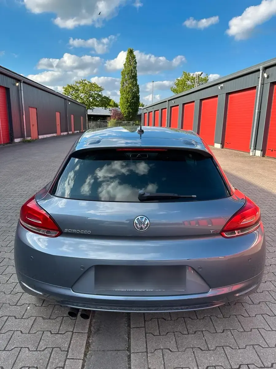 Gebraucht VW Scirocco 160 PS (117 kW) 2009 Silber Coupé