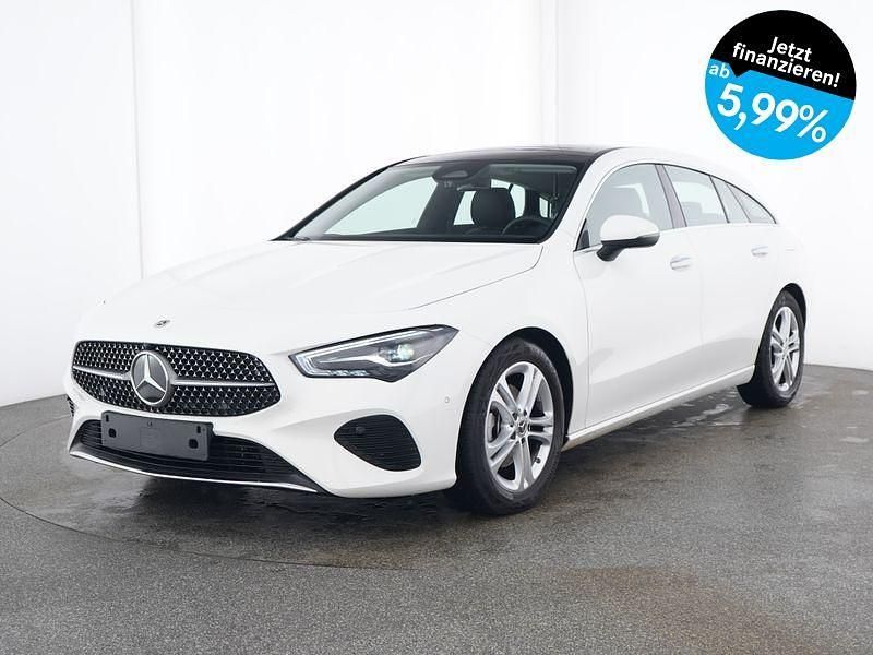 Weiß Gebraucht 2024 Mercedes CLA180 Shooting Brake Progressive Kombi | 29.890 € (Fairer Preis) - Bild 1/4