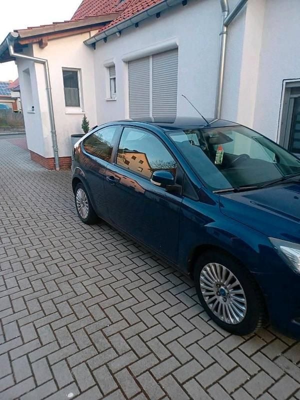 Gebraucht Ford Focus 125 PS (91 kW) 2009 Blau Limousine