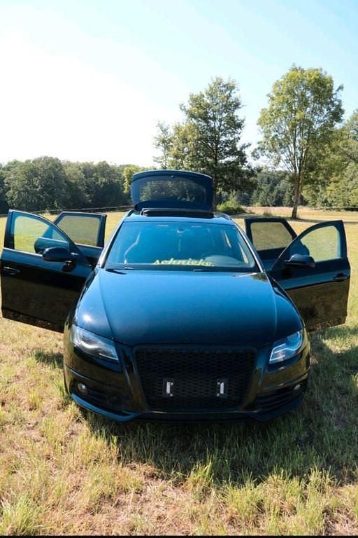 Schwarz Gebraucht 2009 Audi S4 Sport Kombi | 10.999 € (Fairer Preis) - Bild 1/4