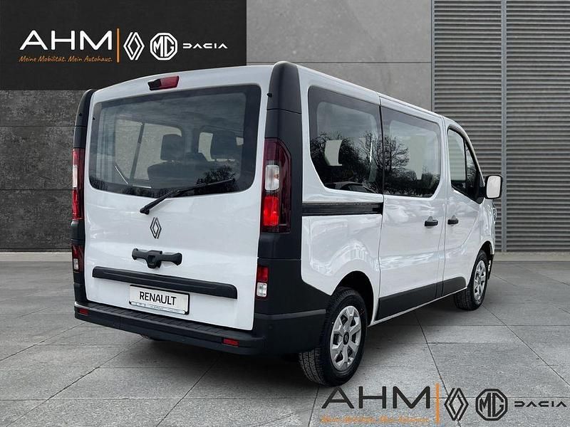 Gebraucht Renault Trafic 110 PS (80 kW) 2025 Weiss Van / Kleinbus