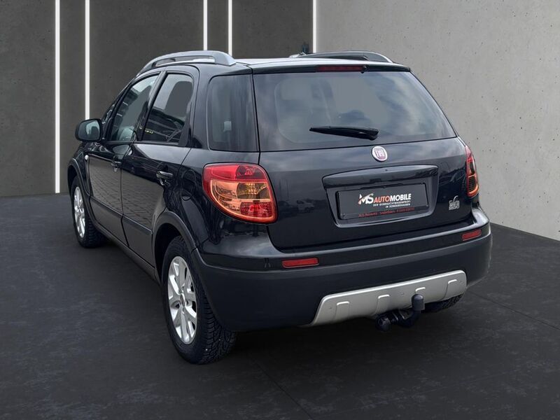 Gebraucht Fiat Sedici Emotion 135 PS (99 kW) 2010 Schwarz SUV