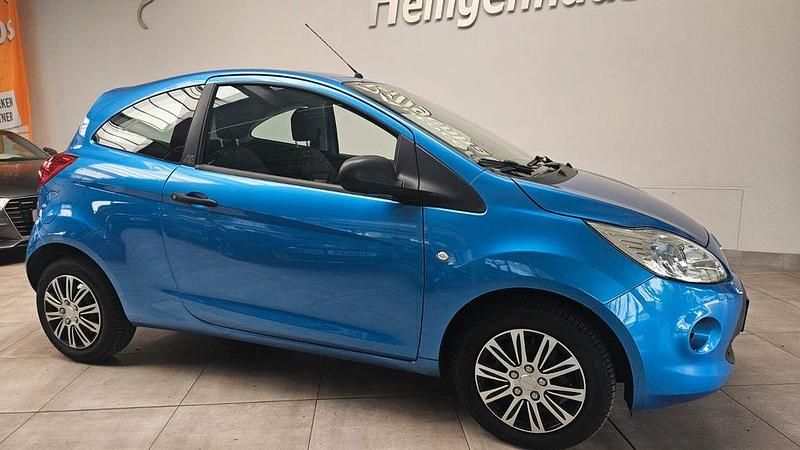 Gebraucht Ford Ka Ambiente 69 PS (50 kW) 2014 Blau Kleinwagen