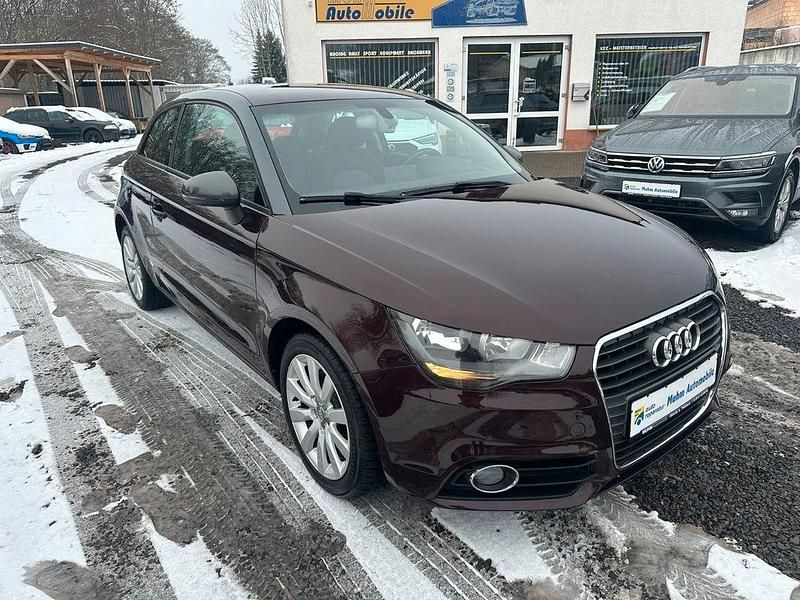 Gebraucht Audi A1 Ambition 105 PS (77 kW) 2012 Grau Kleinwagen