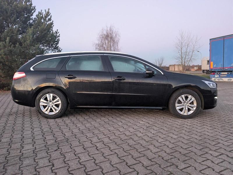 Gebraucht Peugeot 508 120 PS (88 kW) 2017 Schwarz Kombi