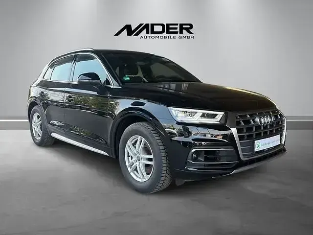 Gebraucht Audi Q5 Sport 163 PS (119 kW) 2020 Schwarz SUV