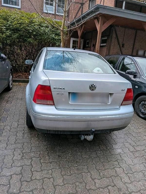 Occasion VW Bora 115 ch (84 kW) 2004 Gris Berline