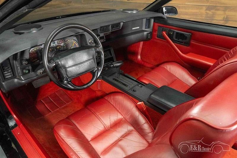 Gebraucht Chevrolet Camaro 170 PS (125 kW) 1991 Schwarz Cabrio