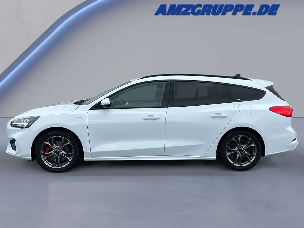 Gebraucht Ford Focus ST-Line 155 PS (114 kW) 2022 Weiß Limousine