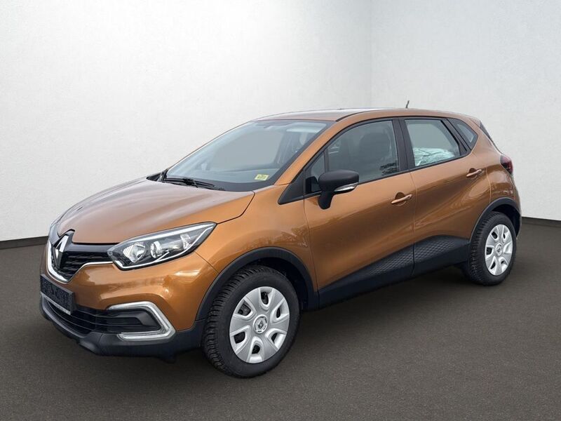 Gebraucht Renault Captur Life 90 PS (66 kW) 2017 Orange SUV