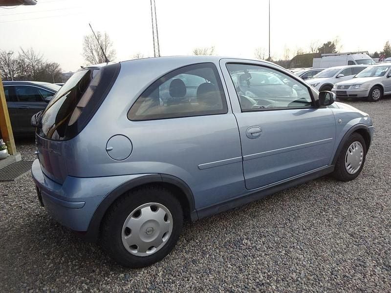 Gebraucht Opel Corsa 80 PS (58 kW) 2006 Blau Kleinwagen