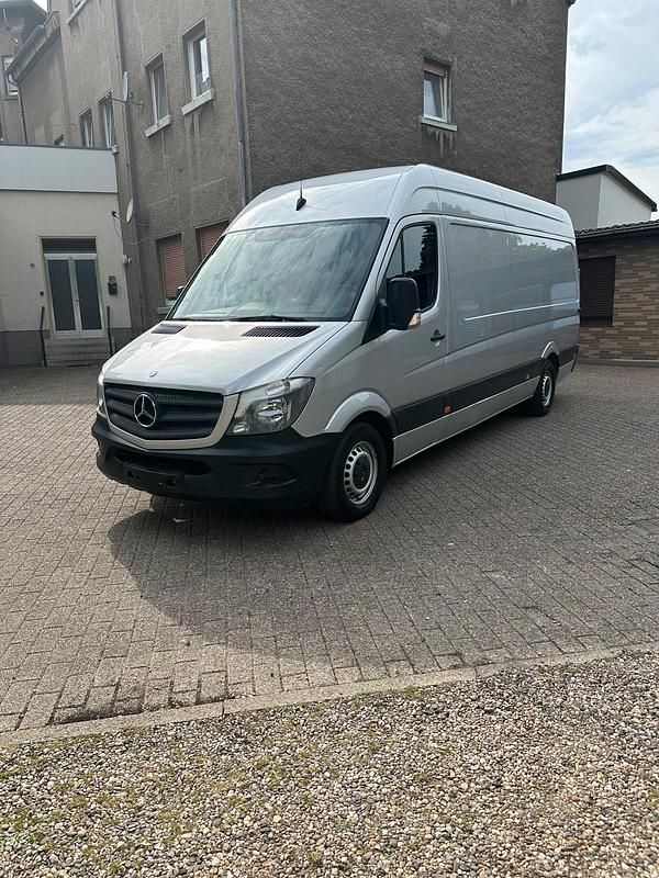Silber Gebraucht 2014 Mercedes Sprinter Van | 16.000 € - Bild 1/4