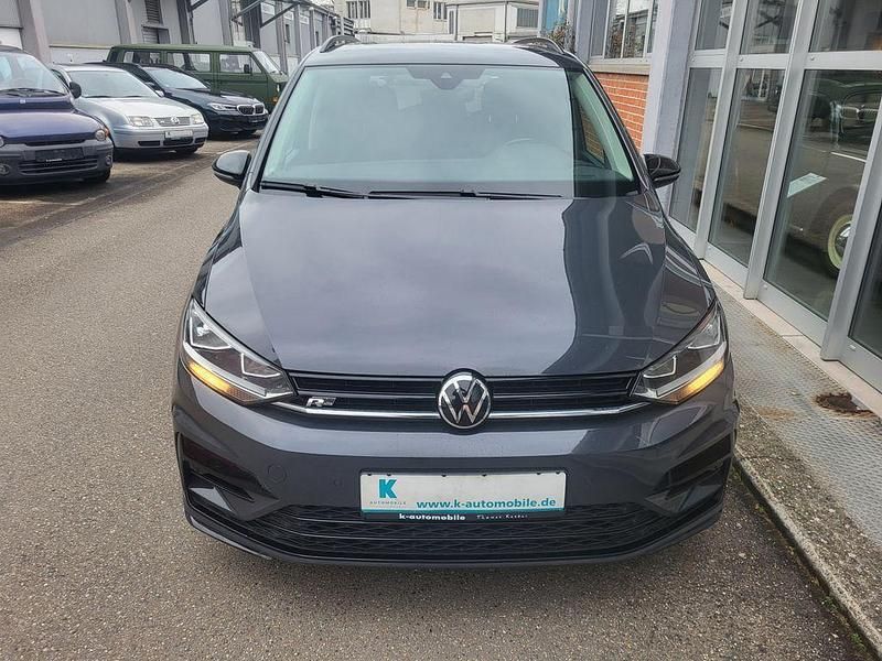 Gebraucht VW Touran Style 150 PS (110 kW) 2022 Grau Van / Kleinbus