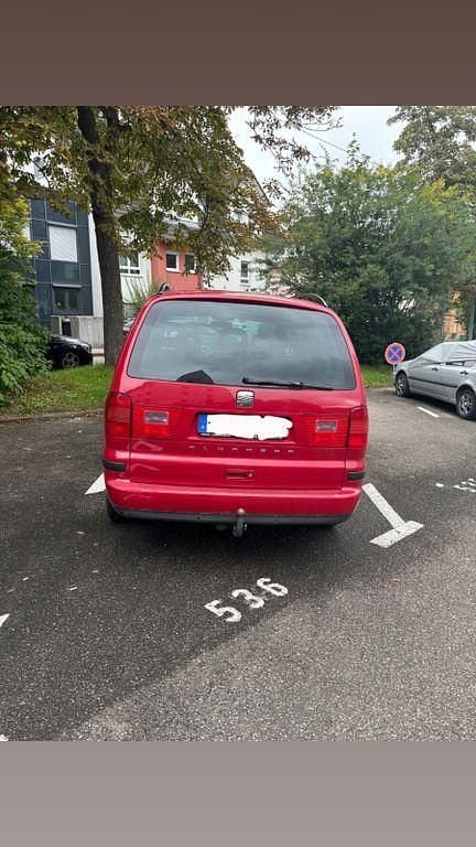 Rot Gebraucht 2008 Seat Alhambra Ecomotive Van / Kleinbus | 1.750 € (Superpreis) - Bild 1/4