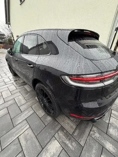 Gebraucht Porsche Macan Turbo 441 PS (324 kW) 2020 Schwarz SUV