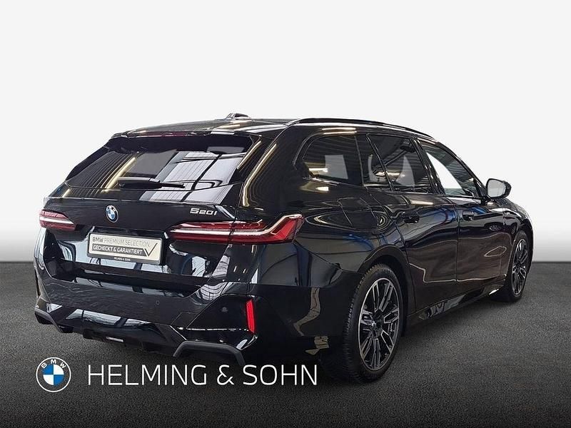 Gebraucht BMW 520 Efficient Dynamics 190 PS (139 kW) 2025 Schwarz Kombi