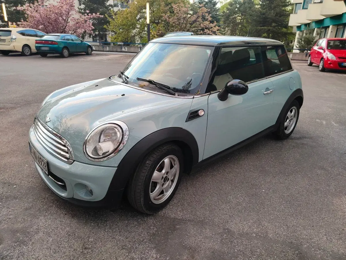 Käytetty Mini Cooper 122 HP (89 kW) 2011 Sininen Viistoperä