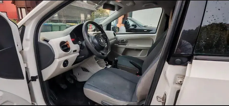 Gebraucht VW up! 75 PS (55 kW) 2014 Weiß Kleinwagen