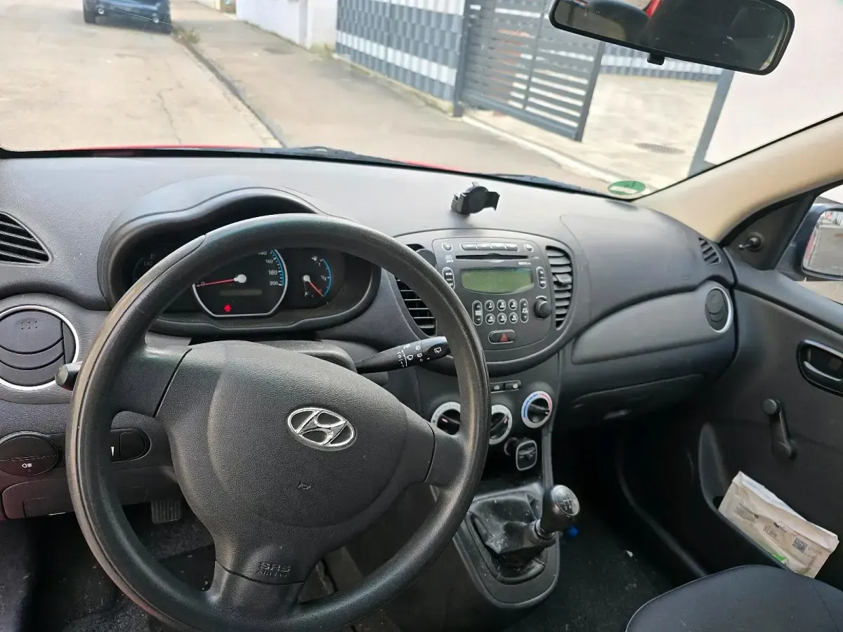 Usata Hyundai i10 67 CV (49 kW) 2009 Rosso Utilitaria
