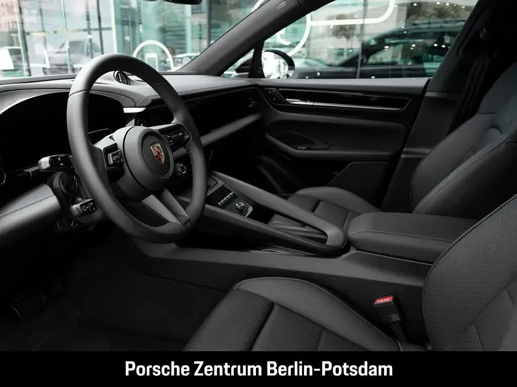 Gebraucht Porsche Macan 264 kW (360 PS) 2026 Schwarz SUV