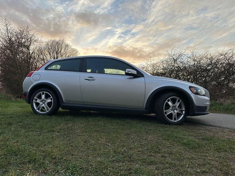 Gebraucht Volvo C30 145 PS (106 kW) 2007 Silber Kleinwagen