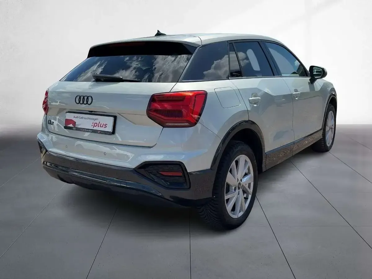 Gebraucht Audi Q2 Advanced 150 PS (110 kW) 2025 Tausilber metallic SUV