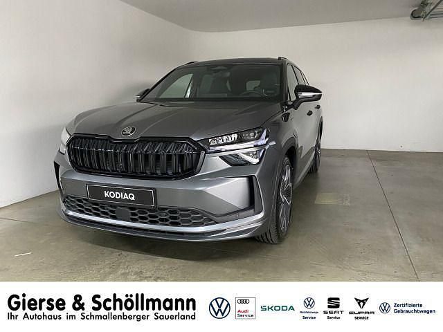 Grau Neu 2025 Skoda Kodiaq SportLine SUV | 59.450 € (Teuer) - Bild 1/4