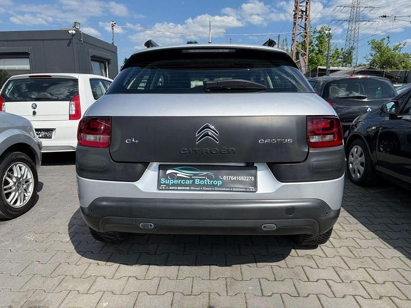Gebraucht Citroën C4 Cactus Feel 99 PS (72 kW) 2015 Grau Kleinwagen