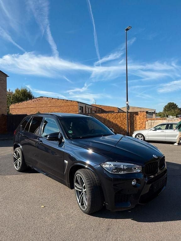 Schwarz Gebraucht 2017 BMW X5 M Performance SUV | 31.500 € - Bild 1/4