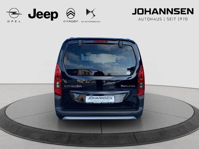 Neu Citroën Berlingo XTR 131 PS (96 kW) 2026 Perla nera schwarz Van / Kleinbus
