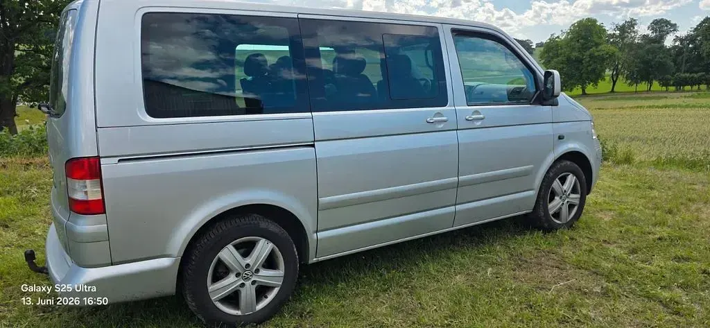 Gebraucht VW Multivan Comfortline 174 PS (127 kW) 2006 Silber Van / Kleinbus