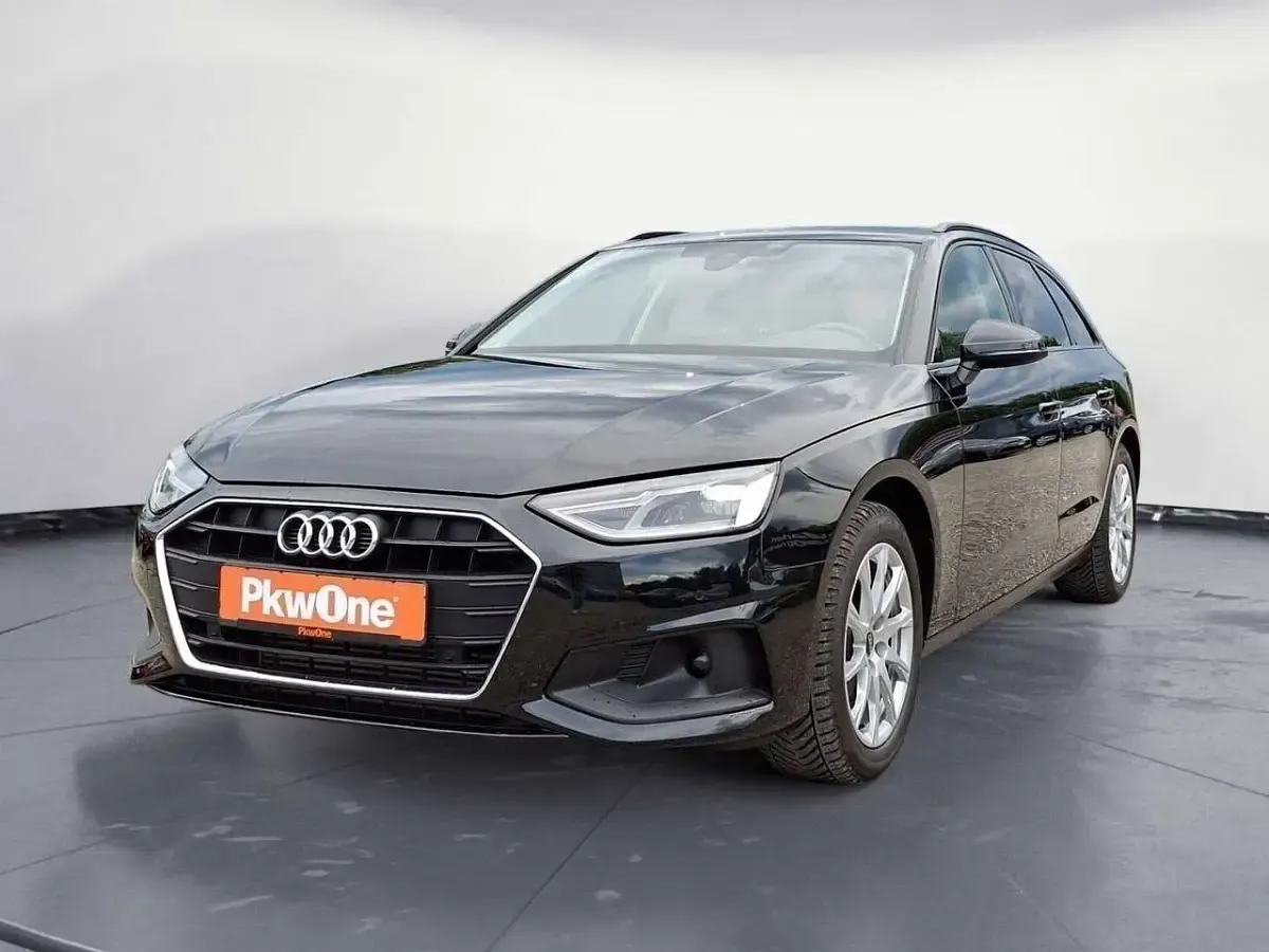 Gebraucht Audi A4 Advanced 150 PS (110 kW) 2022 Kombi